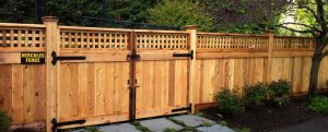 Lattice Top Cedar Wood Fence Panel with Double Gate