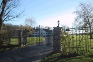 Arched Double Swing Gate