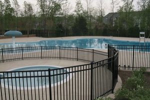 Winter is actually the perfect time to install your new pool fence!