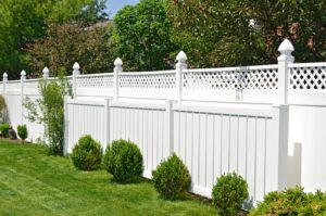 vinyl fencing myths