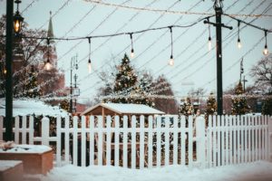 vinyl fencing for winter